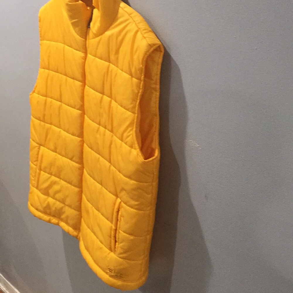 Yellow FILA sleeveless puffer jacket - Picture 4 of 7